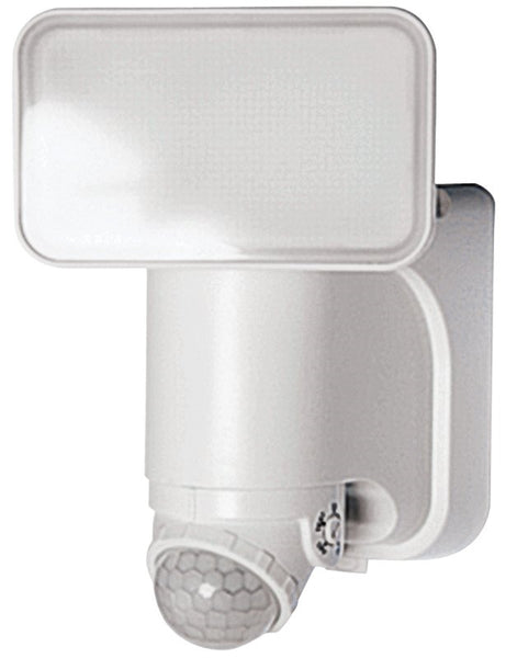 Heath Zenith HZ-7162-WH Motion Activated Security Light, 1-Lamp, LED Lamp, 300 Lumens Lumens, Plastic Fixture